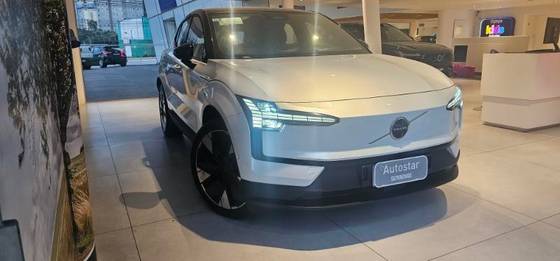 VOLVO EX30 69 KW ELÉTRICO ULTRA